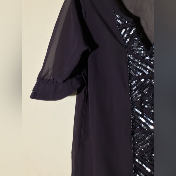 Angie Very Pretty Purple Blouse w/Embellishments - Picture 4 of 9